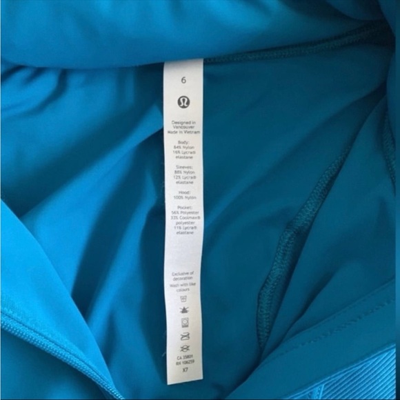 Lululemon Far and Free Jacket Size 6 - Picture 4 of 11